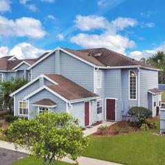 4BR Disney Retreat, Sleeps 10, Studio + Themed Bedrooms with Resort access