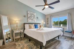 4BR Disney Retreat, Sleeps 10, Studio + Themed Bedrooms with Resort access - Image 4