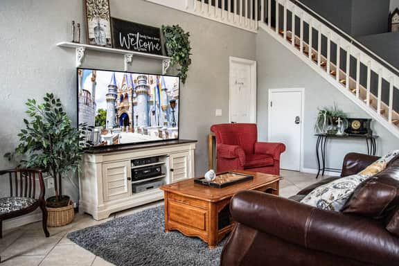 Simply Home, 8 miles to Espn & WDW, Kitchen use - Image 4